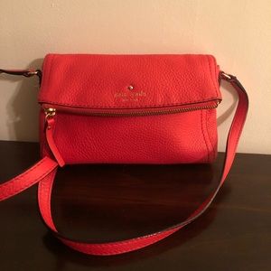 Red, crossbody bag from Kate Spade ♠️🌟